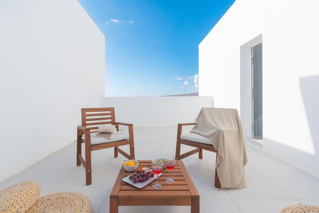 Casa Lolalo - Modern Villa With Pool, 15Min Walk To Marina Rubicon Playa Blanca  Exterior foto
